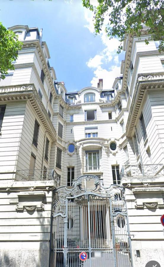Studio Totalement Renove En Plein Centre-Ville Devant La Prefecture De 리옹 외부 사진